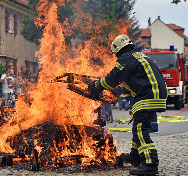 Übung zum Gerätehausfest der Ortswehr Neustadt